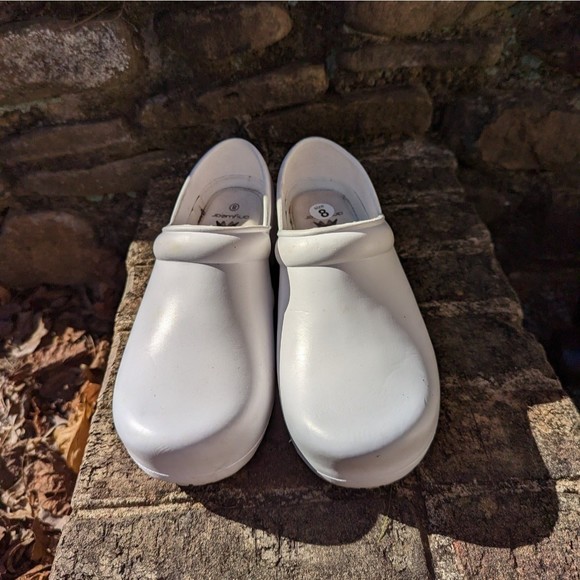 Anywhere Zone White Clogs Women Size 8 - Picture 1 of 7